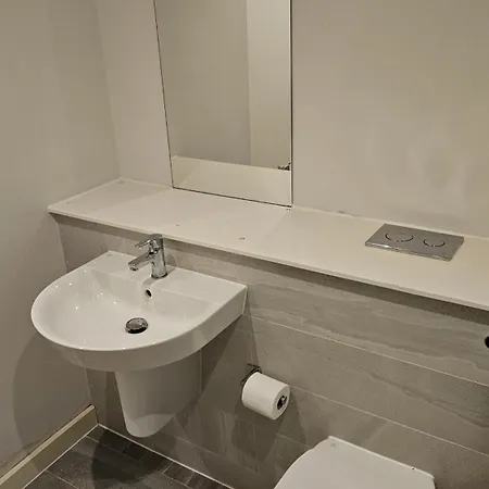 Double Bedroom-shared House Pansiyon